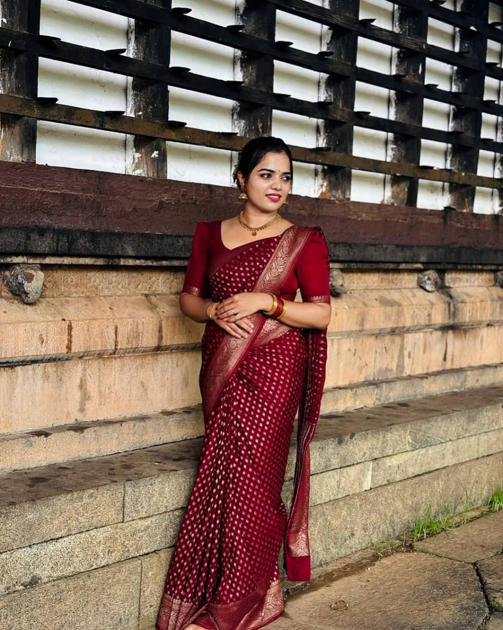 SOFT LICHI SILK CLOTH SAREE