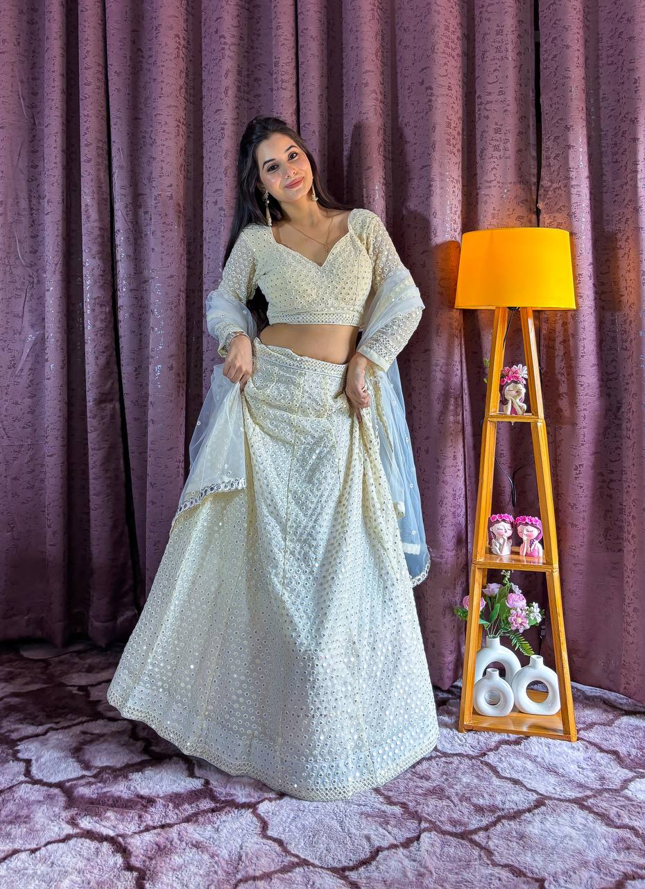Feiern Sie den Charme der indischen Kultur mit diesem wunderschönen Lehenga-Set