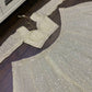 Feiern Sie den Charme der indischen Kultur mit diesem wunderschönen Lehenga-Set