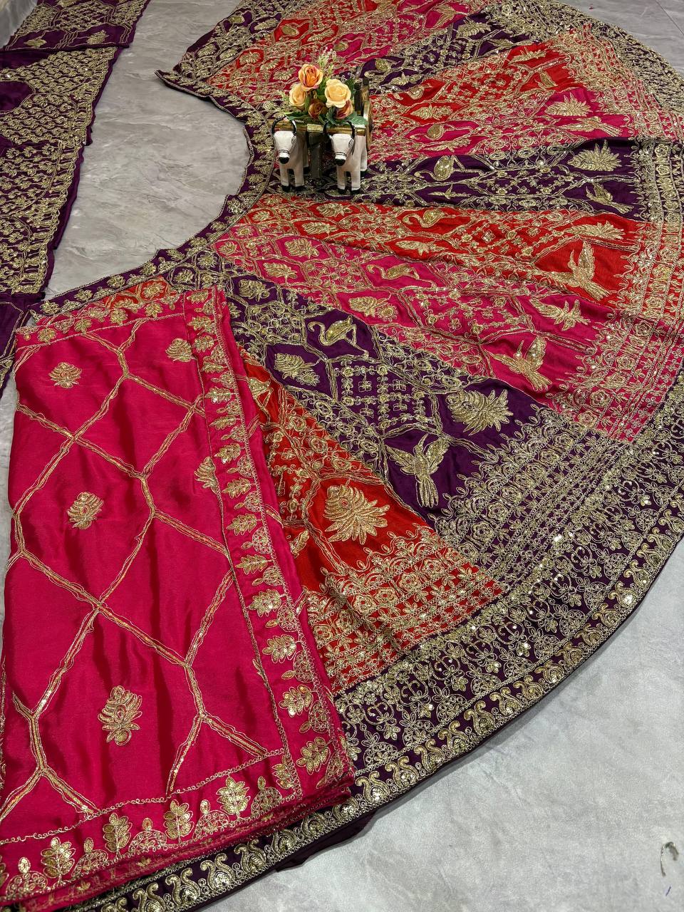 Sehen Sie umwerfend aus in diesem wunderschönen cremefarbenen Lehenga-Set