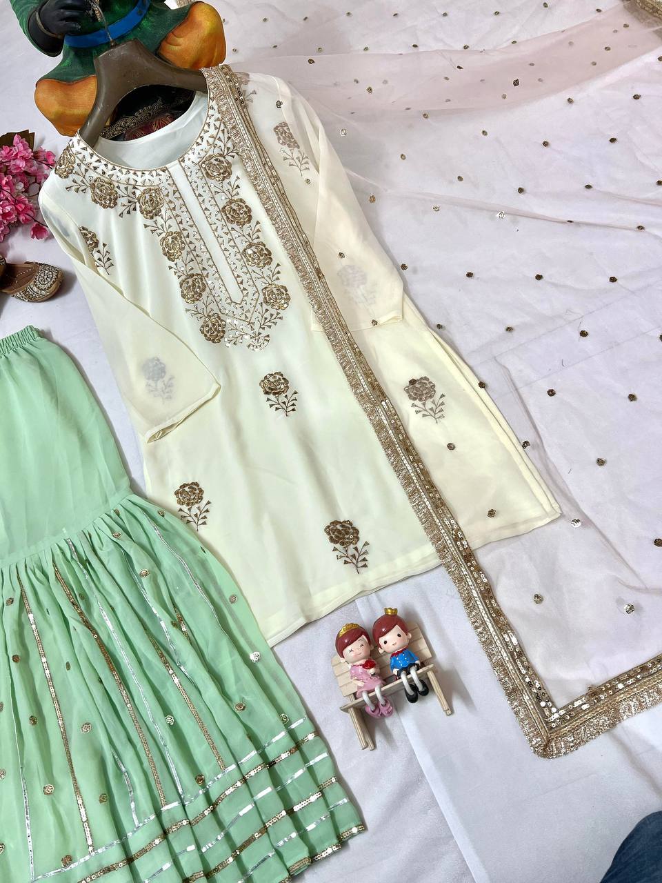 THIS NEWLY LAUNCHED KURTI-SHARARA SET