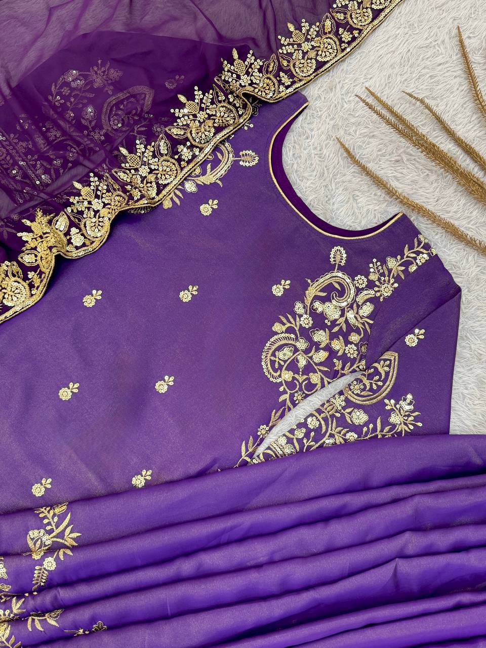 LAUNCHING NEW TRANDING COLLECTION 3 PIECE FANCY KURTI WITH PLAZZO