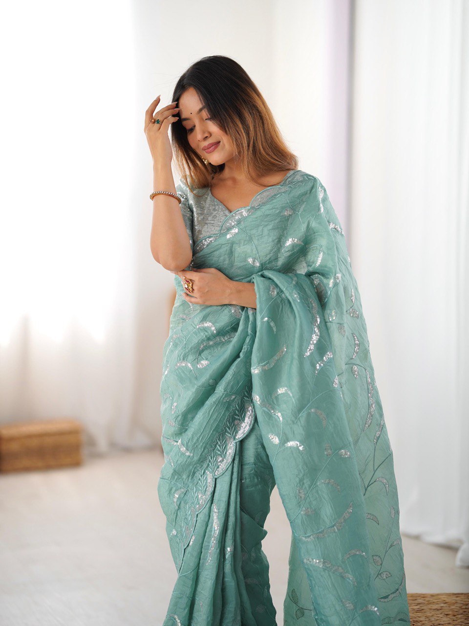 Sari en soie Rangoli douce pour tenue de soirée