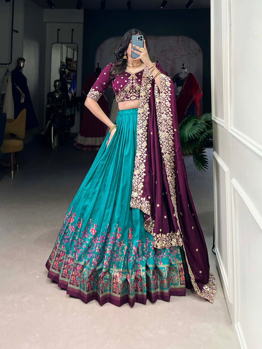 Célébrez le charme de la culture indienne avec ce magnifique ensemble lehenga