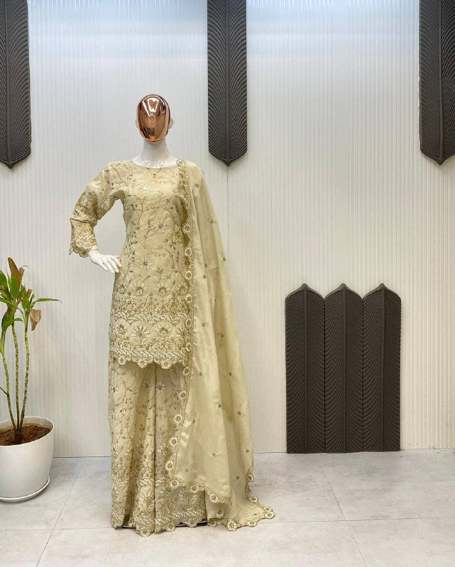 VÊTEMENTS DE COURSE TENDANCE HAUT EN FAUSSE GEORGETTE BRODERIE EN FIL DE COTON