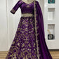Célébrez le charme de la culture indienne avec ce magnifique ensemble lehenga