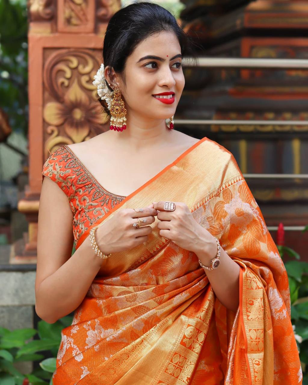SOFT LICHI SILK CLOTH SAREE