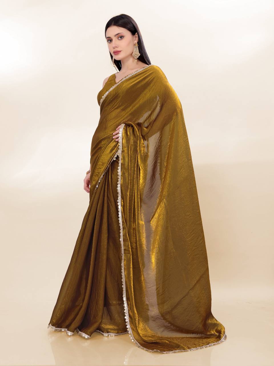 Looking some one for this same colour beautiful Saree