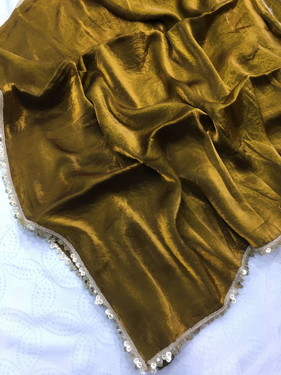 Looking some one for this same colour beautiful Saree