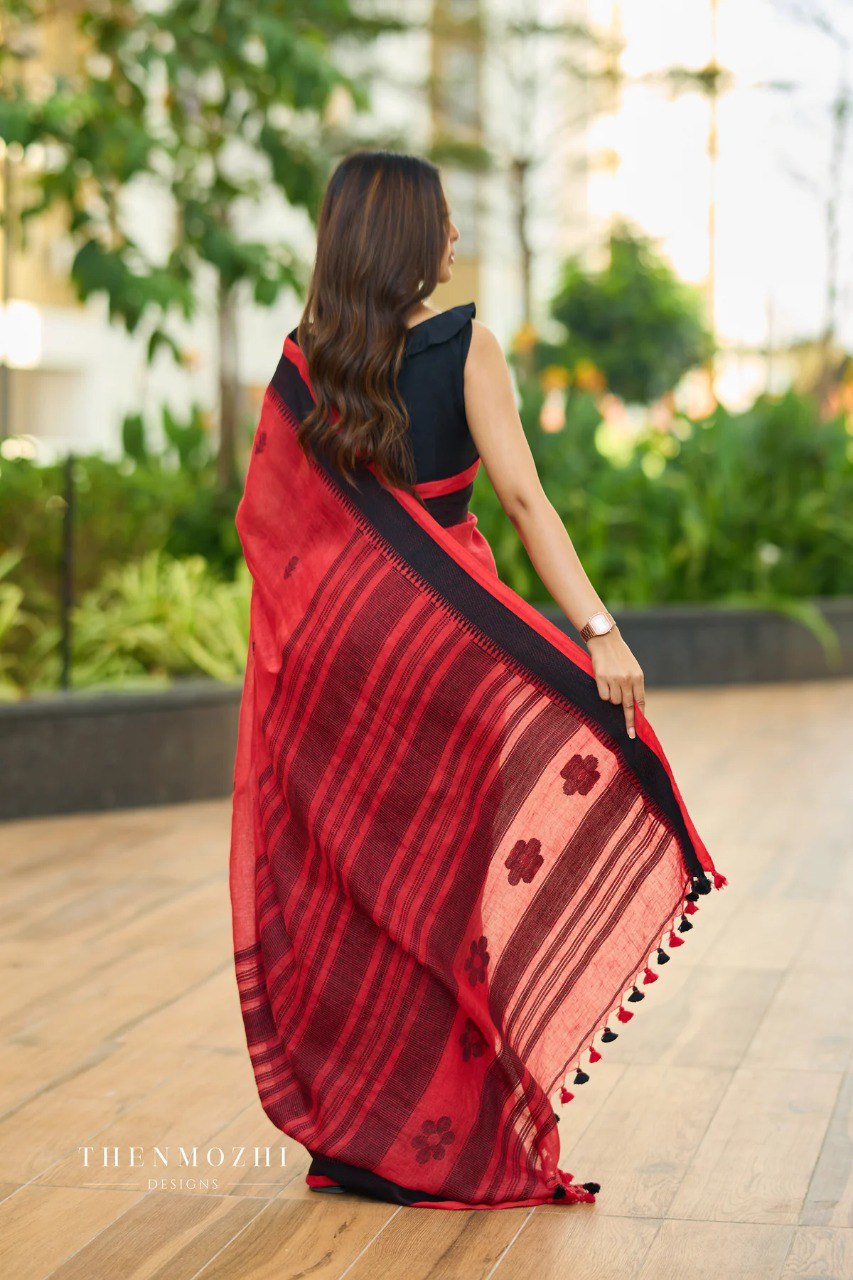 BEAUTIFUL RICH PALLU & JACQUARD WORK ON ALL OVER THE SAREE