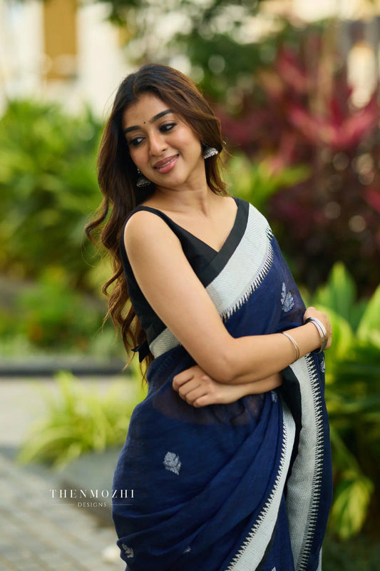 BEAUTIFUL RICH PALLU & JACQUARD WORK ON ALL OVER THE SAREE