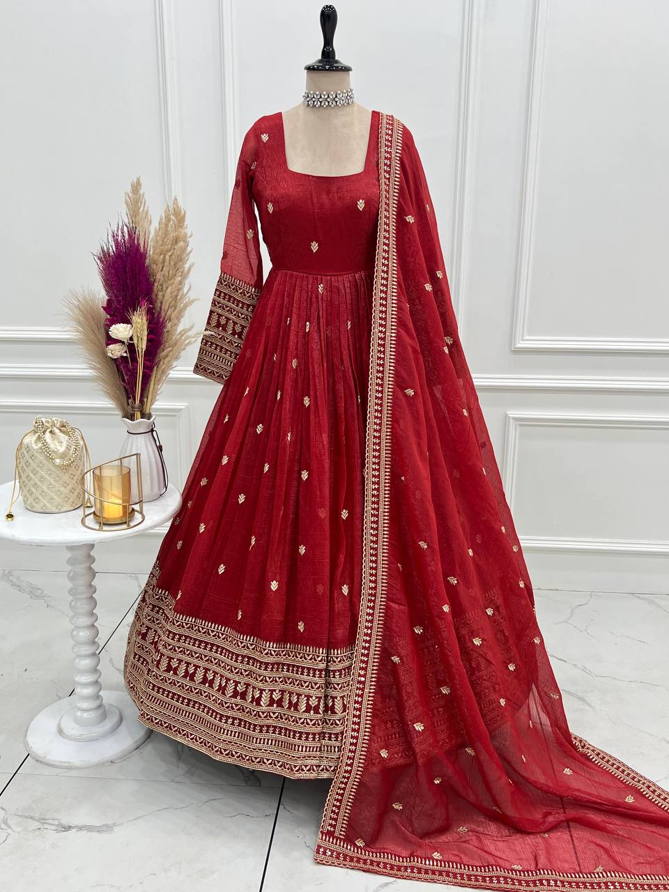 PRESENTING NEW HIGH PREMIUM QUALITY PURE CRUNCHY SILK FABRIC FULLY FLAIR GOWN
