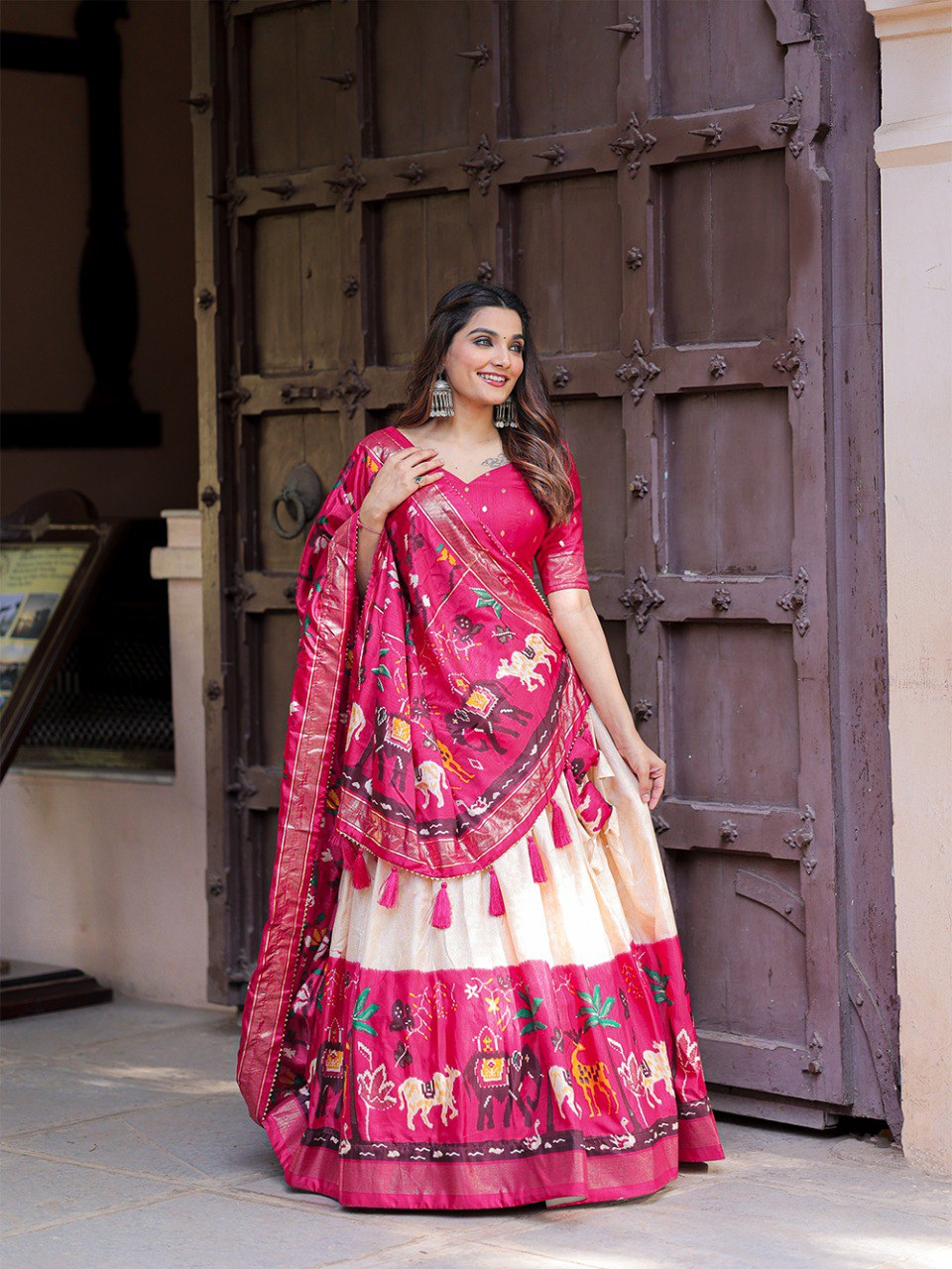 For your essential part of gujarati collection we are presenting Ethnic attire of dola silk lehenga