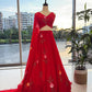 Sehen Sie umwerfend aus in diesem wunderschönen cremefarbenen Lehenga-Set