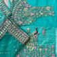 Feiern Sie den Charme der indischen Kultur mit diesem wunderschönen Lehenga-Set