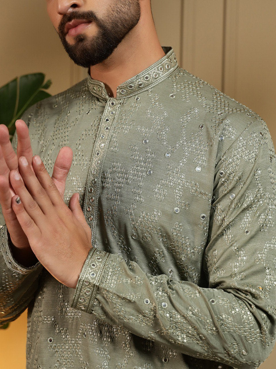 Presenting Men's Kurta Pyjama
