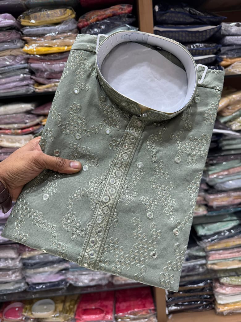 Presenting Men's Kurta Pyjama