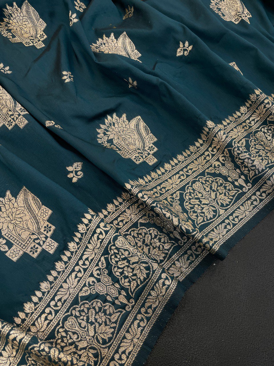 Pure Gold Zari With Heavy Zalar Saree