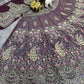Feiern Sie den Charme der indischen Kultur mit diesem wunderschönen Lehenga-Set