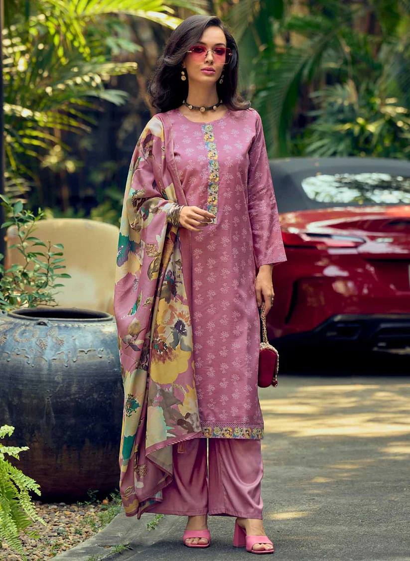 3-pair kurti Suit Set you've described seems to be a party wear outfit