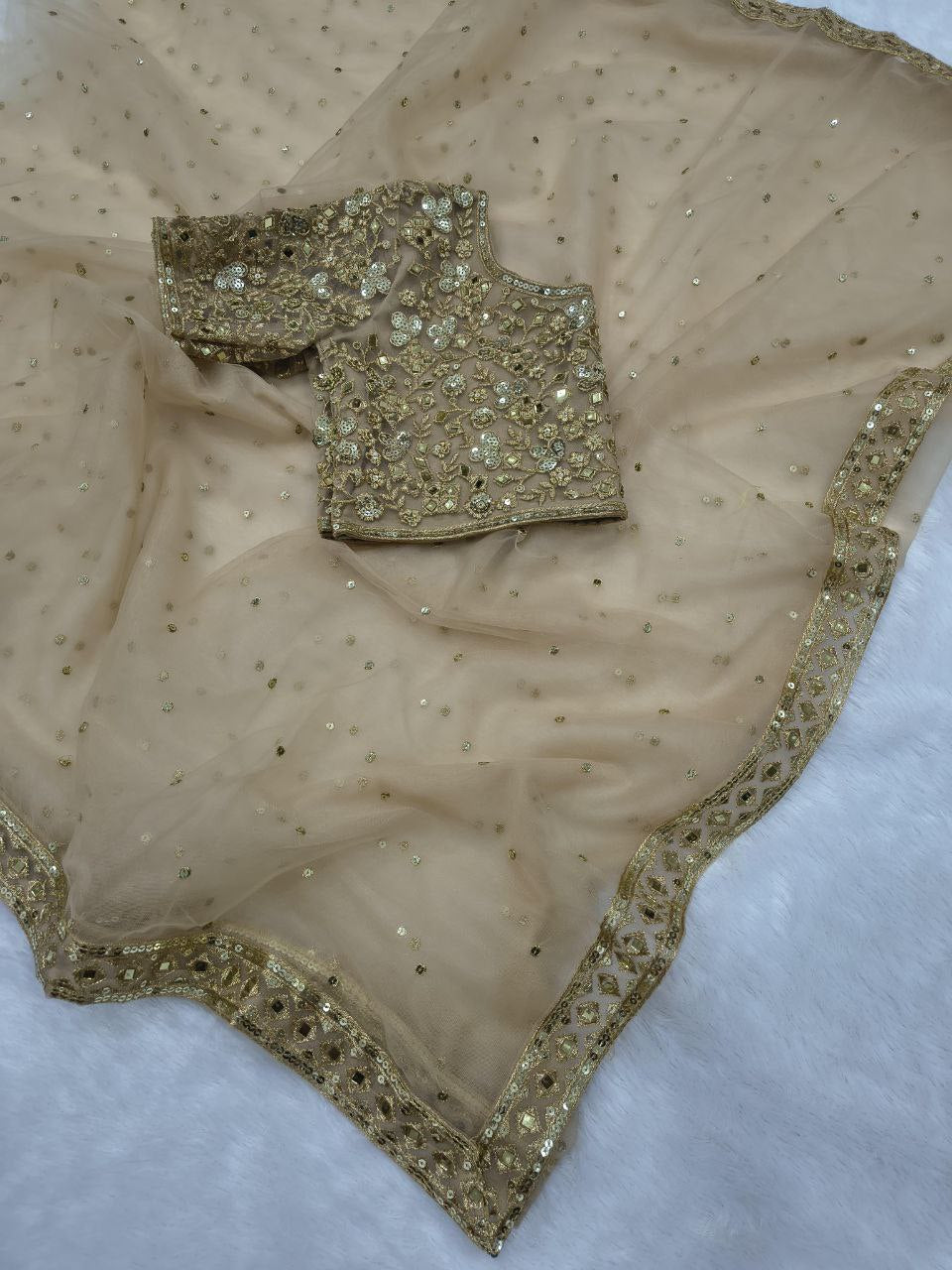 Presenting You Most Beautiful Latest Saree Collection