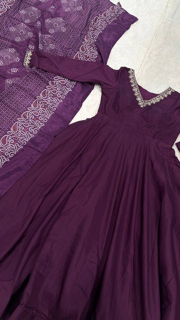 Serving Elegance in this Gorgeous Anarkali