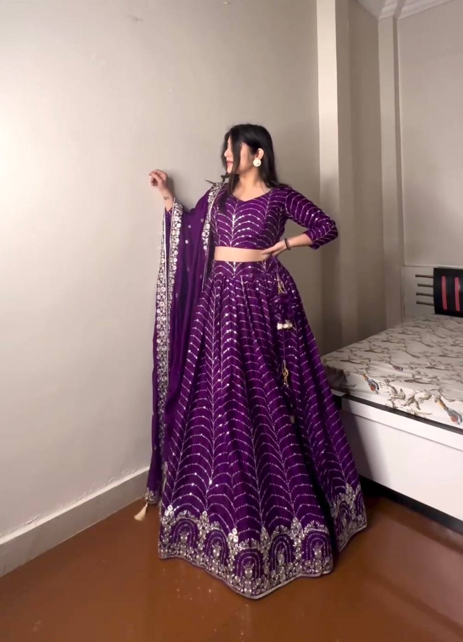 Presenting New Đěsigner Lehenga Choli Collaction