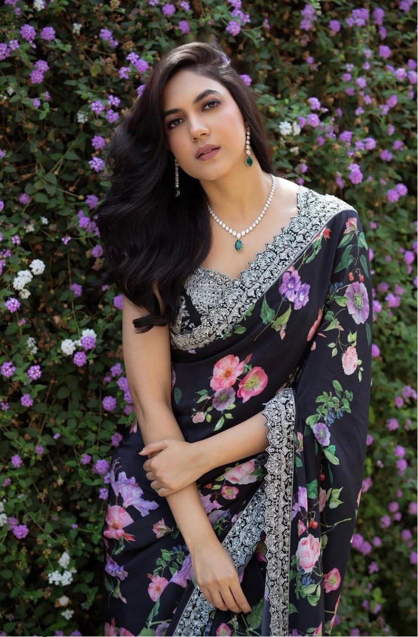 Digital Prints & Embroidery Codding & Sequins Work Saree