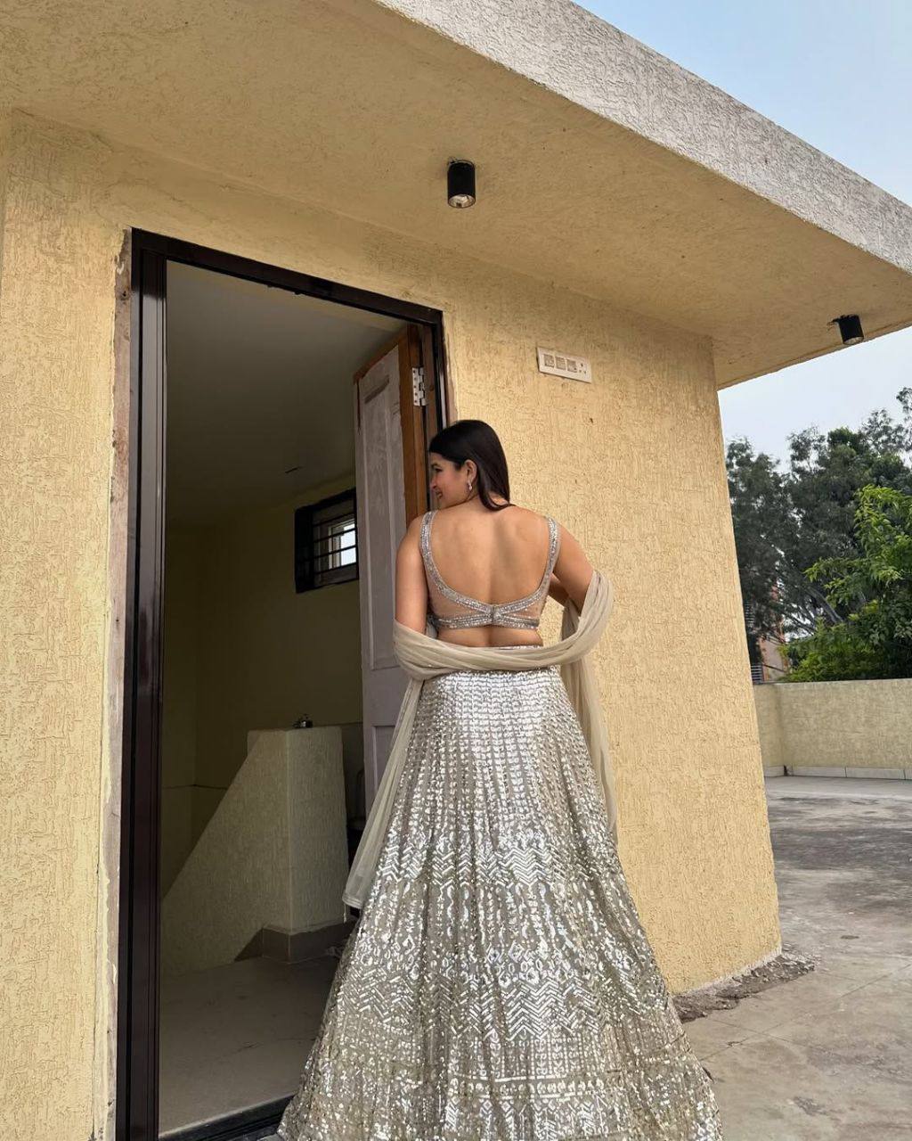 Premium Quality Faux Georgette Embroidery Sequins Work Lehenga