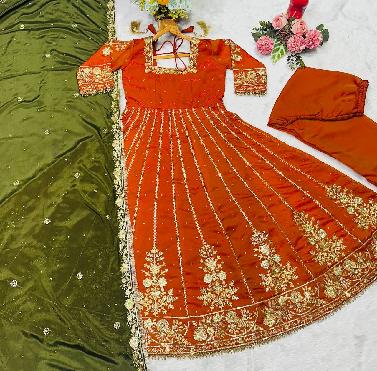 PREMIUM READYMADE LUXURY ANARKALI SUIT SET [3 PIS]