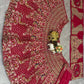 Sehen Sie umwerfend aus in diesem wunderschönen cremefarbenen Lehenga-Set