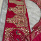 Sehen Sie umwerfend aus in diesem wunderschönen cremefarbenen Lehenga-Set