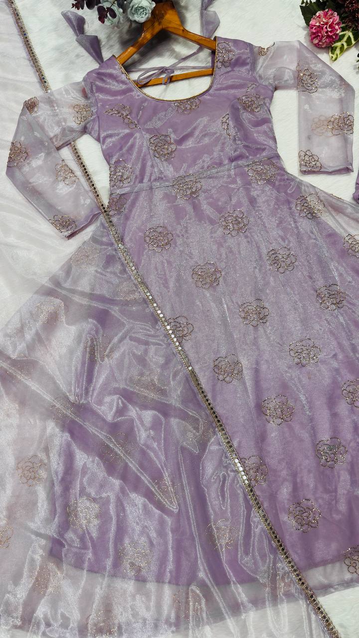 PREMIUM READYMADE LUXURY ANARKALI SUIT SET [3 PIS]