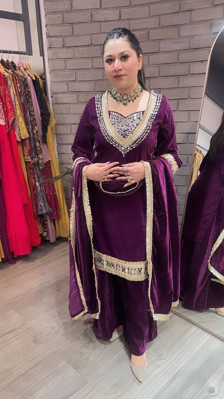 2025 WINTER SEASON IN VELVET EXCLUSIVE 4 PIECE PLAZZO