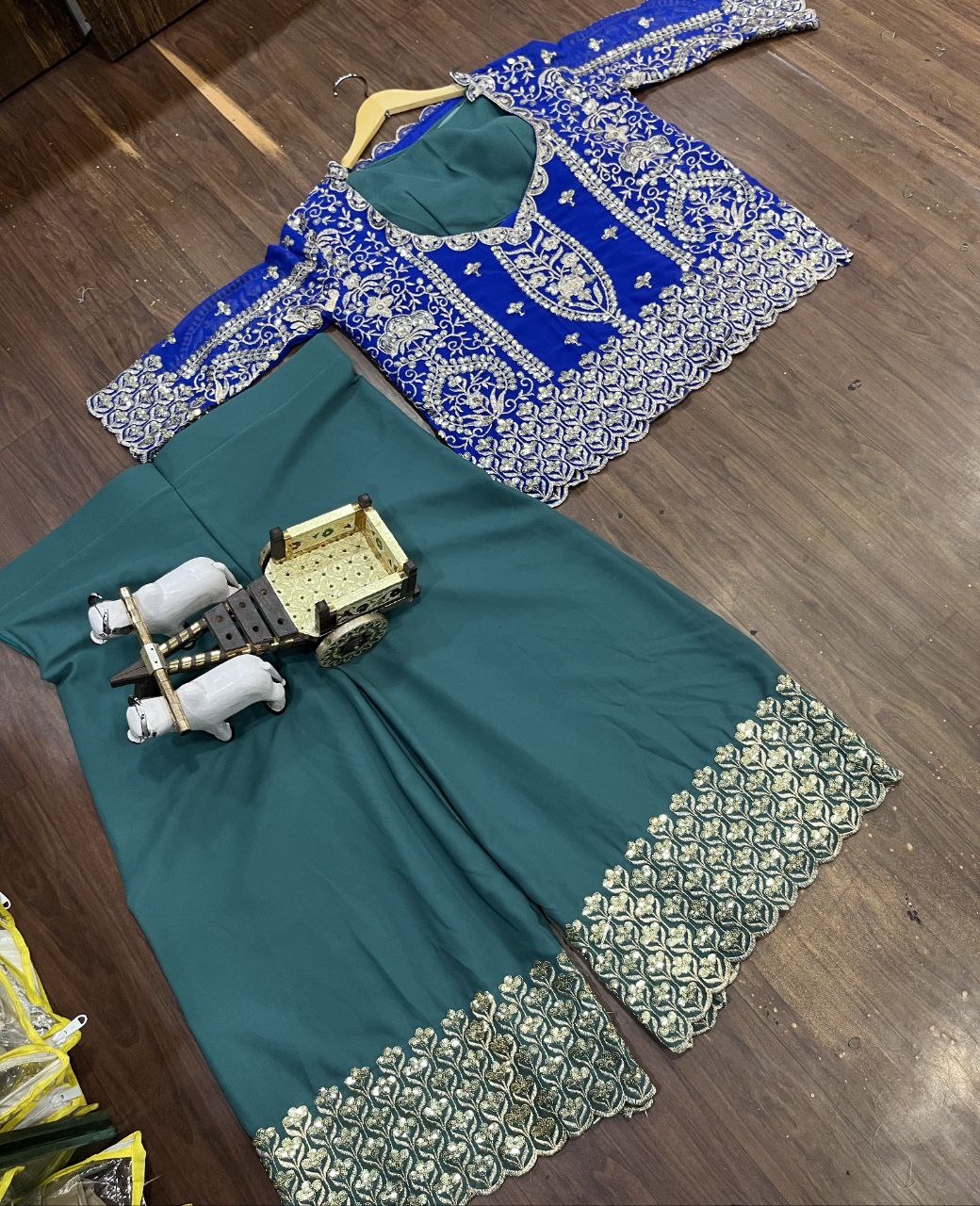 Launching 3 Piece Dress Fox Georgette Embroidery Sequins Work Suit