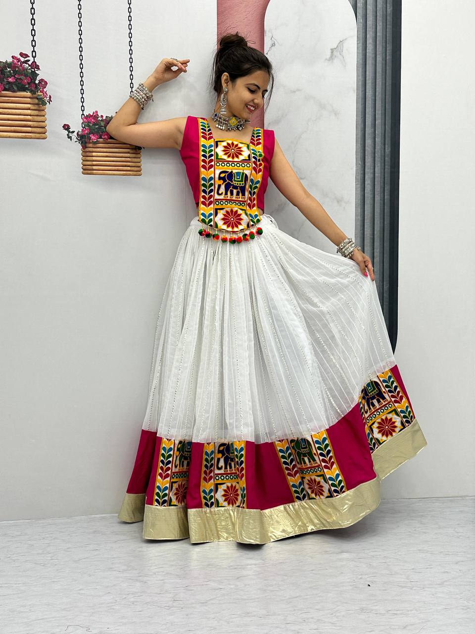 Navratri Special Gamathi Work Lehenga Choli