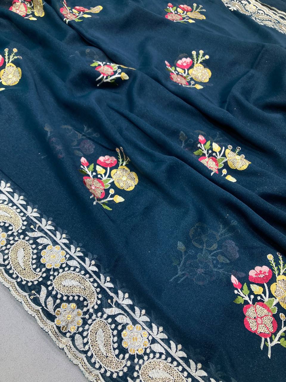 Looking some one for this same colour beautiful Saree