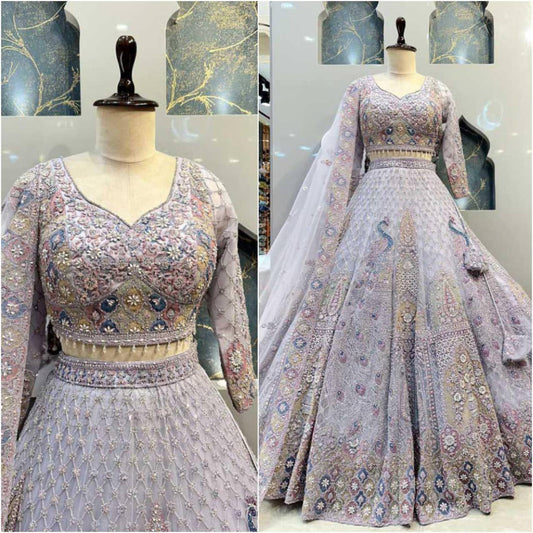 NEUES DREITEILIGES WESTERN-OUTFIT FÜR DIE TRENDIGE HOCHZEITSSAISON
