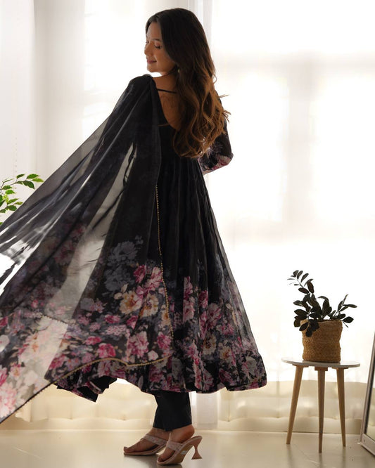 PURE SOFT ORGANJA SILK FABRIC FULLY FLAIR KALI PATTERN AND CANVAS PATTA GOWN