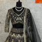 Sehen Sie umwerfend aus in diesem wunderschönen cremefarbenen Lehenga-Set