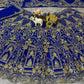 Sehen Sie umwerfend aus in diesem wunderschönen cremefarbenen Lehenga-Set