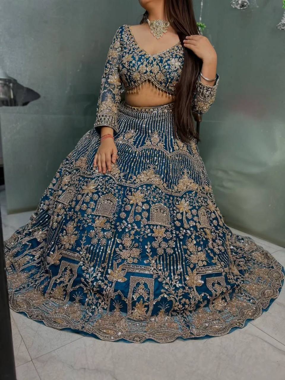 Einführung eines 4 Meter ausgestellten Coding Sequins Work Lehenga