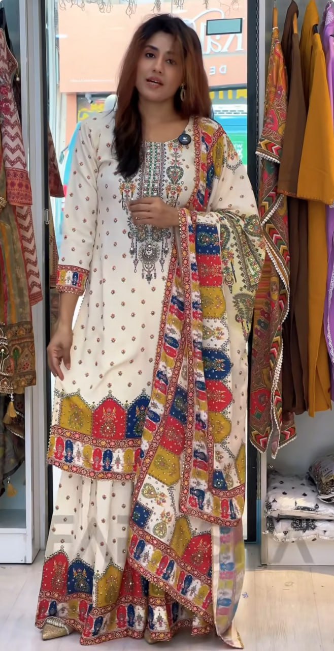 DESIGNER WEAR TRENDING TOP WITH PRINTED WORK SUIT