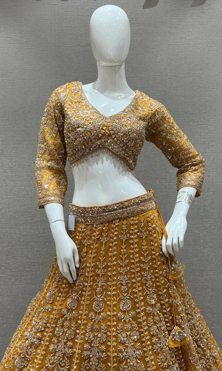 NEUES DREITEILIGES WESTERN-OUTFIT FÜR DIE TRENDIGE HOCHZEITSSAISON