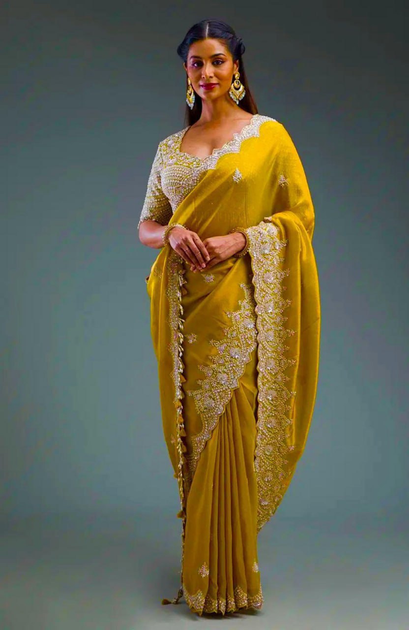 HEAVY PREMIUM SOFT GOLD CRUSH SILK FABRIC SAREE