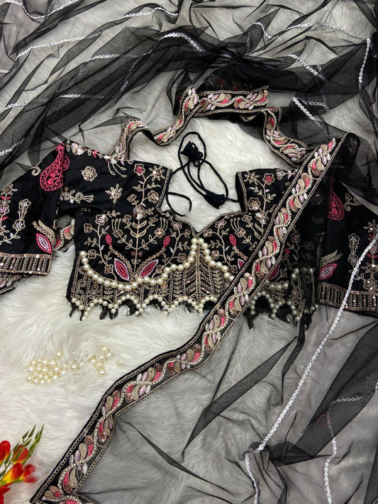 Presenting You Most Beautiful Latest Saree Collection