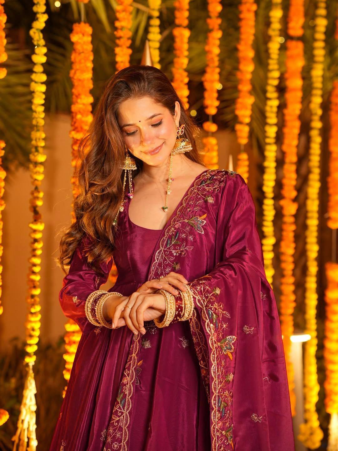 Presenting New Đěsigner Anarkali Suit In New Fancy Style