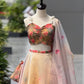 Sehen Sie umwerfend aus in diesem wunderschönen cremefarbenen Lehenga-Set