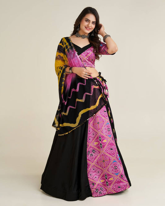 grace & beauty of Navratri in mind this stylish lehnga set