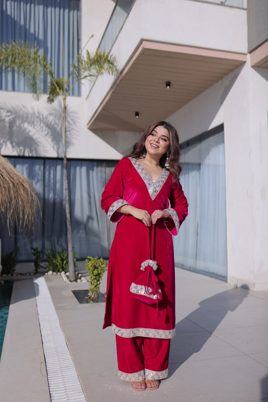 9000 Velvet with Rich Zari Embroidered & Real Mirror work Gown